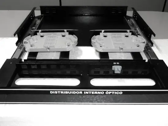 Distribuidor interno óptico (DIO) metálico para rack