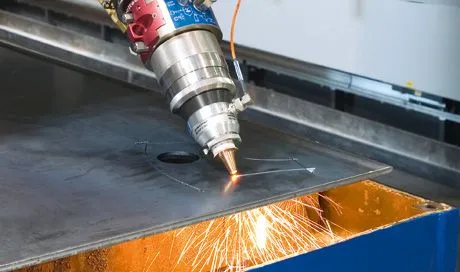 Imagem ilustrativa de Corte de chapa de alumínio a laser
